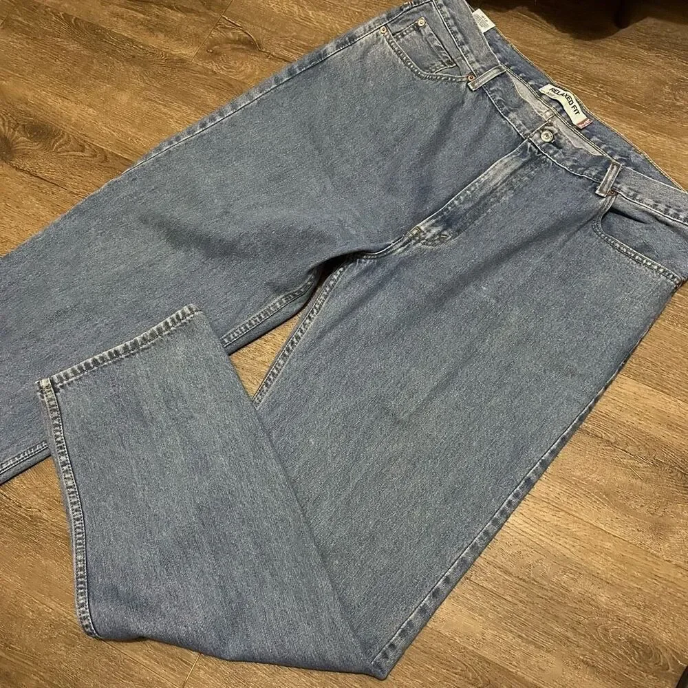 Levi's 550 Relaxed Fit Mens 40x34 Blue Jeans Light Wash Denim Great Condition